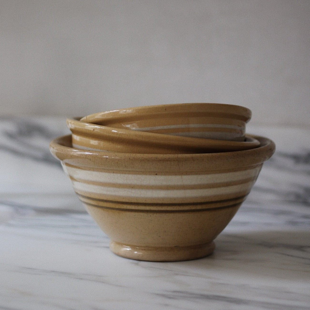 Yellow Ware Bowls for Cheerful, Vintage Vibes