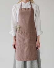 Load image into Gallery viewer, Linen Apron in Ash Rose
