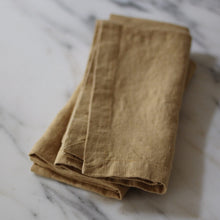 Load image into Gallery viewer, Linen Napkin Set in Honey
